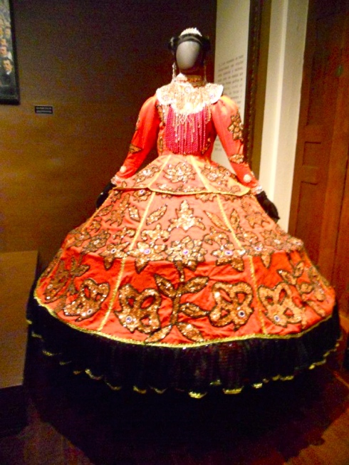 The famous Maracatu Dress ! 